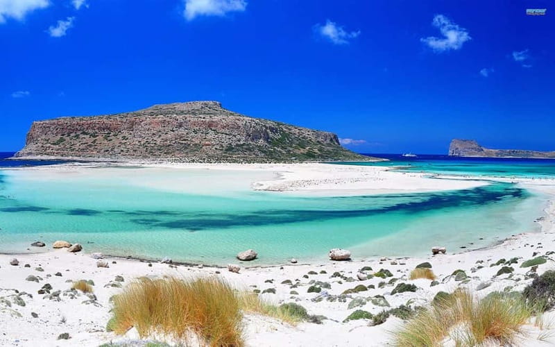 Chania & Reth: Balos with Guide and Transfer - Scenic Coastal Sailing from Kissamos to Balos