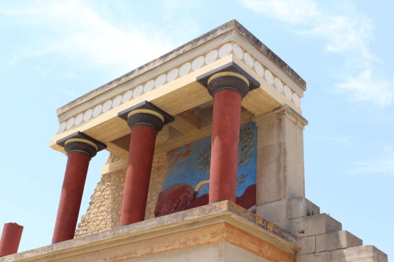 Chania to Knossos Palace- Heraklion City Private Guided Tour - Discovering Heraklion’s Historic Center and Old Town