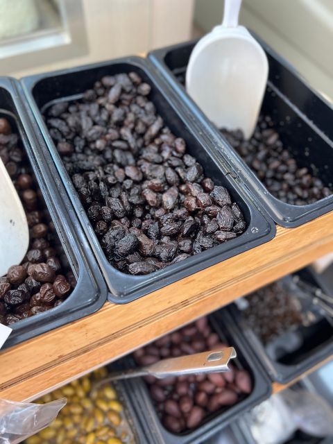 CHANIA WALKING FOOD TOURS  3 HOUR WALKING TOUR - A Traditional Cretan Light Lunch in a Historic Setting