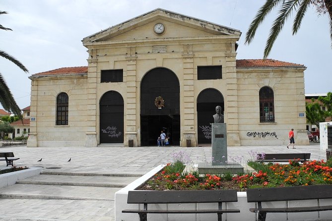 Chania's Turbulent History: A Self-Guided Audio Tour of it's Old Town - Starting Point at the Old Chania Market