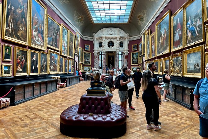 Chantilly Tour: Great Stables and Renaissance Meal from Paris - The Lush Gardens of Château de Chantilly