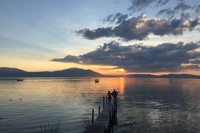 Chapala and Ajijic Private Full-Day Tour - Witnessing a Memorable Sunset Over Lake Chapala