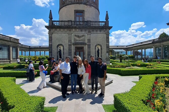 Chapultepec Castle Tour and its surroundings - Practical Details: Meeting Points and Accessibility