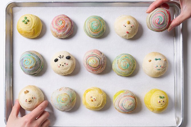 Character Pineapple Cake Class - Discover the Charm of the Character Pineapple Cake Class in New York City