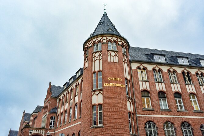 Charité Hospital Walking Tour: Exploring Berlins Medical History - Key Points
