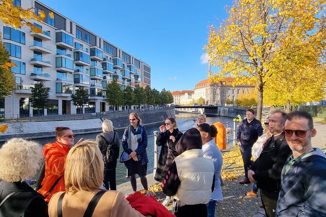 Charité Hospital Walking Tour: Exploring Berlins Medical History - Stories from East Berlin at Humboldthafen