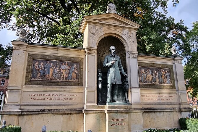 Charité Hospital Walking Tour: Exploring Berlins Medical History - Practicalities and Group Experience