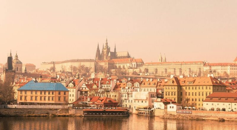 Charles Bridge and Prague Castle Walking Tour - Key Points