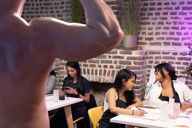 Charleston Champagne Figure Drawing Experience with Male Model - Meeting Point and Logistics in Charleston