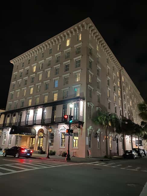 Charleston: City of the Dead Walking Ghost Tour - Timing and Pacing