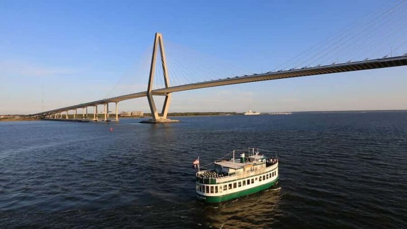 Charleston: Daytime or Sunset Historic Harbor Cruise - Scenic Views and Wildlife Encounters