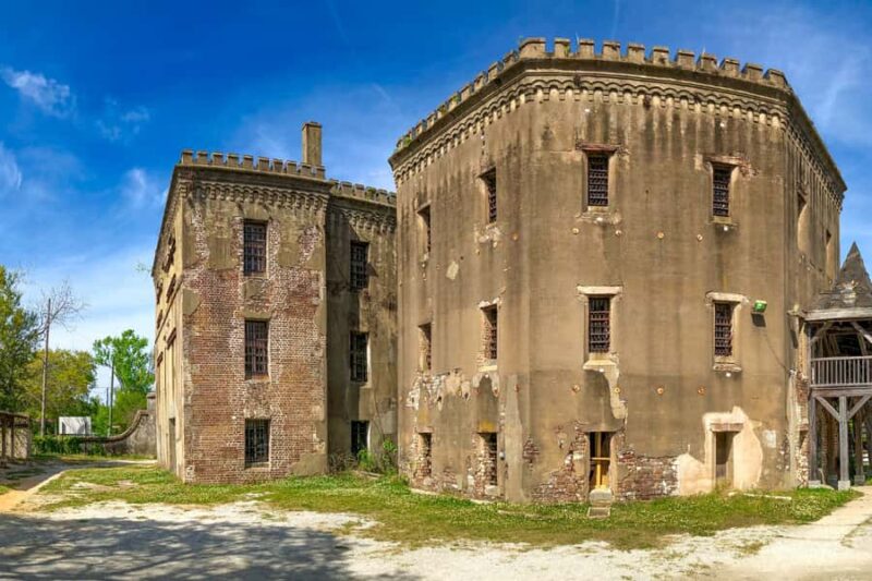 Charleston Ghost Tour in 12 Languages (Self Guided Audio) - Key Points