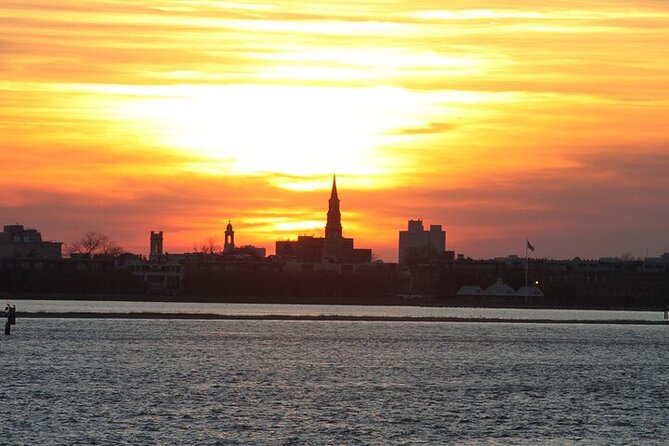 Charleston Harbor Luxury Dinner Cruise with Live Music - Charleston Harbor Luxury Dinner Cruise with Live Music: A Relaxed Evening on the Water