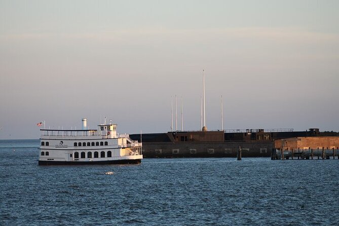 Charleston Harbor Luxury Dinner Cruise with Live Music - Live Music and Atmosphere on Board