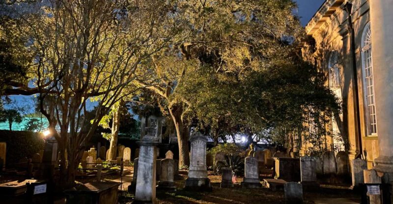 Charleston: Haunted History Tour - Learn to see a Ghost - Discover Charleston’s Haunted History with an Expert Guide