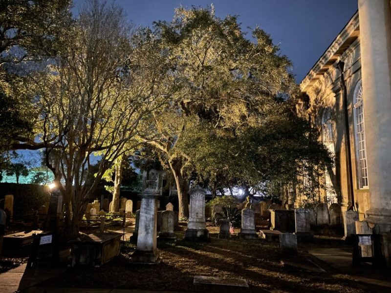 Charleston: Haunted History Tour - Learn to see a Ghost - Learning to See a Ghost in Historic Charleston