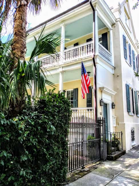 Charleston History Tour-Small Groups Only-History & Alleys - The Route: Walking Through History