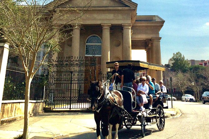 Charleston Horse & Carriage Historic Sightseeing Tour - Practicalities and Group Size