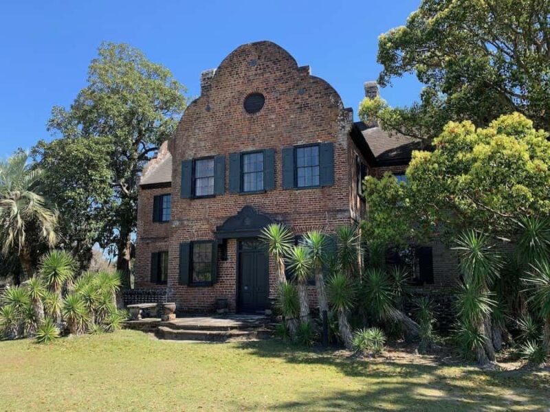 Charleston: Middleton Place Guided Tour with Lunch - Free Time for Wildlife and Shopping