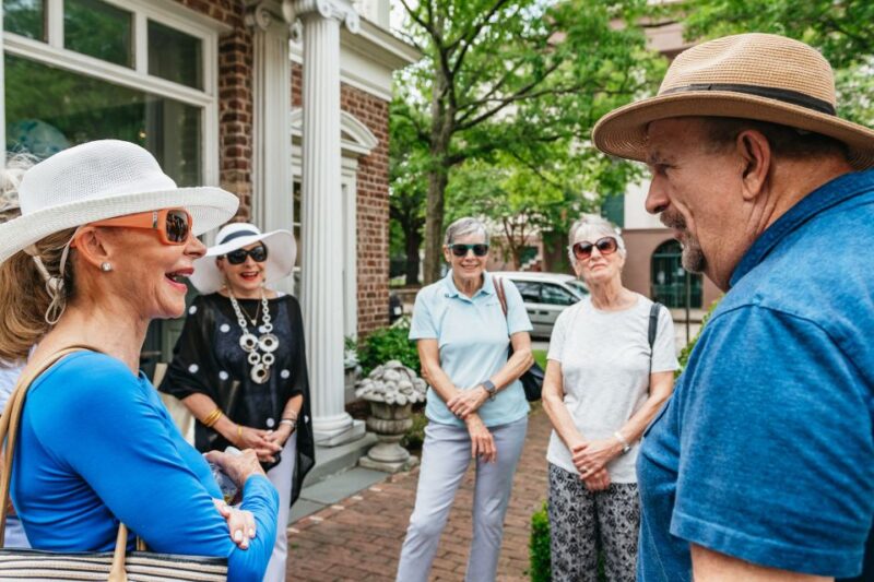 Charleston: Old Walled City Historical Walking Tour - The Guide: Local Expertise and Engaging Storytelling