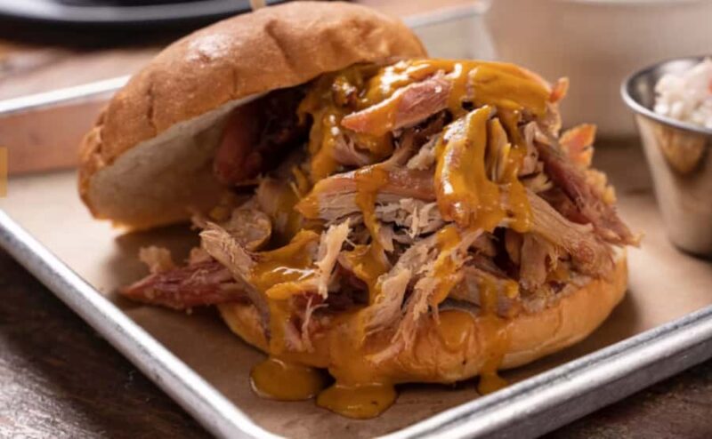 Charleston's Best Food & History Tour with Native Guide - Charleston’s Historic District and the Meeting Point