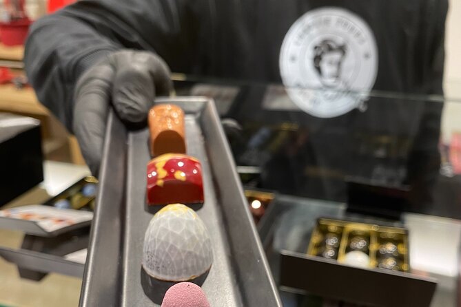 Charlie's famous Chocolate Tour (Ghent) - The Crowd Favorite: The Most Popular Belgian Chocolate Shop