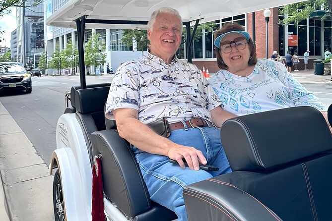 Charlotte:Historical Southern Elegance Guided Tour by Vintage Car - Riding in a Unique Classic Vintage Electric Cart