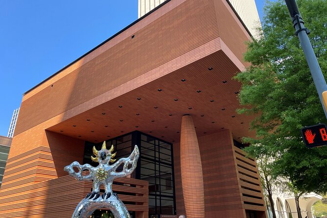 Charlotte's Premier Historical City Walking Tour - Highlights of the Tour Stops: From the Arts to Historic Cemeteries