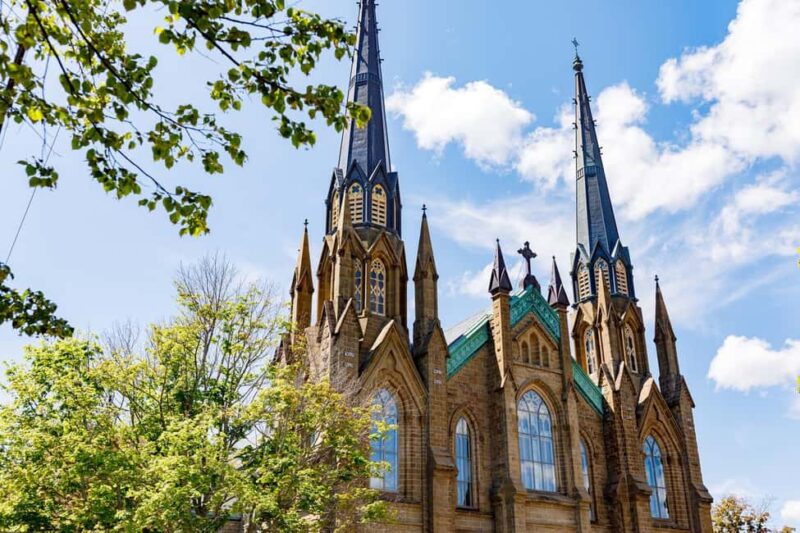 Charlottetown: Harbour Hopper Tour - Comparing Similar Experiences