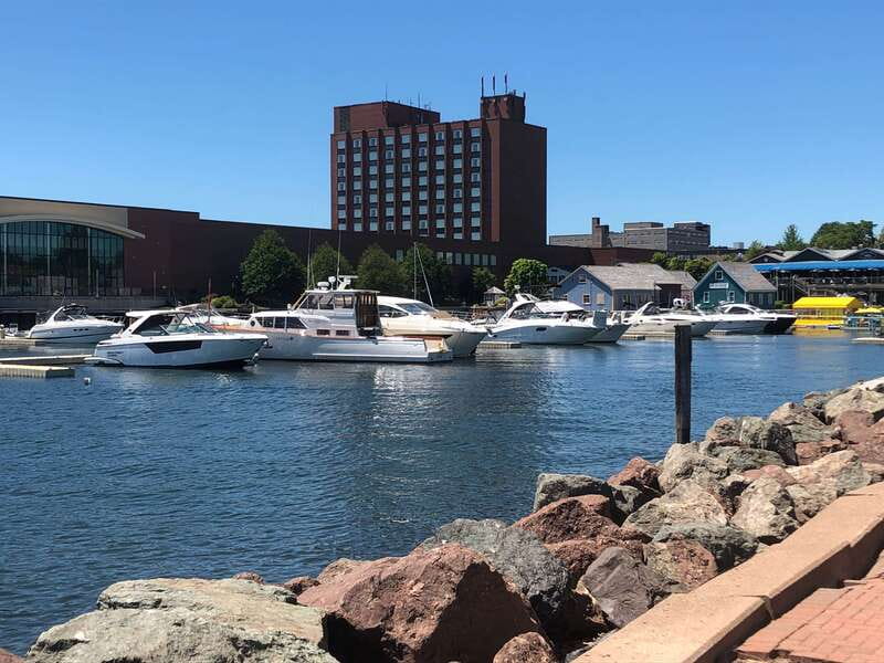 Charlottetown: Historical Architecture Guided Walking Tour - Discover Key Historic Sites: St. Dunstan’s Basilica