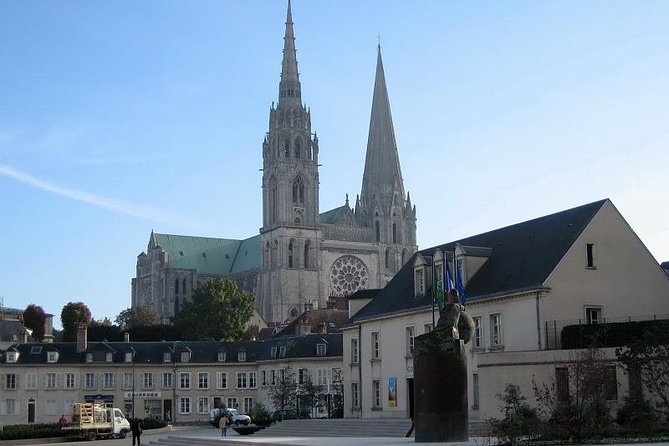 Chartres and Versailles Private Full-day tour - An Intimate Journey to Chartres and Versailles for Up to Seven People