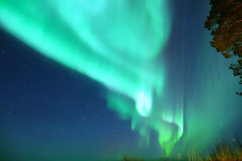 Chasing Aurora with Photographer - Small Group - The Photography Service and Free Photo Downloads