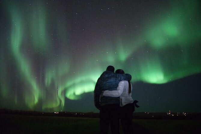 Chasing Northern Lights (Aurora Borealis) Tour with PHOTOGRAPHY - The Photography Service: Professional Photos During the Chase