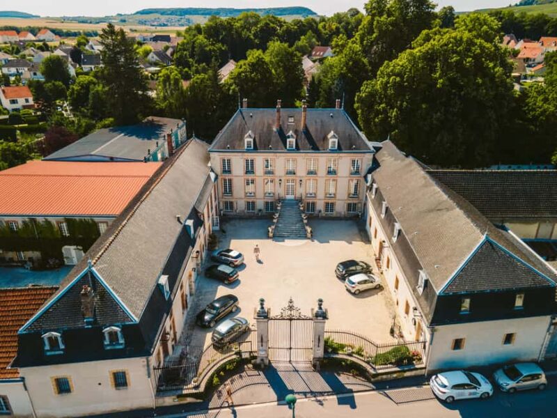 Château de Pierry: Open house in the heart of the 18th century - Discover the Château de Pierry: An 18th-Century Heritage in Champagne