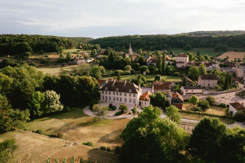 Château de Tavannes: a guided tour of the outdoor estate and the basements - Key Points