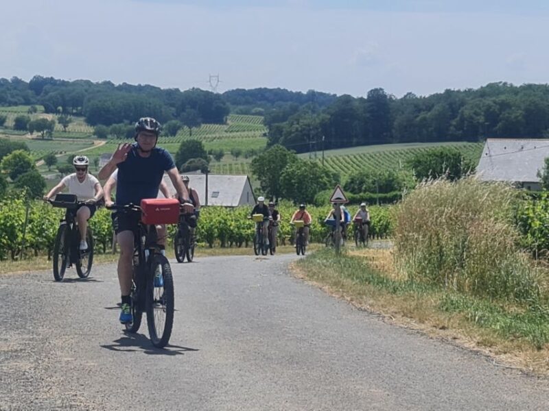 Chateaux de la Loire cycling ! - Discover the Loire Valley’s Scenic Landscapes on Two Wheels