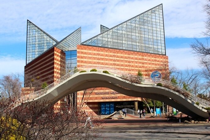 Chattanooga Blues to Bridges Self Guided Walking Tour - Uncovering Chattanooga’s Hidden Landmarks and Statues