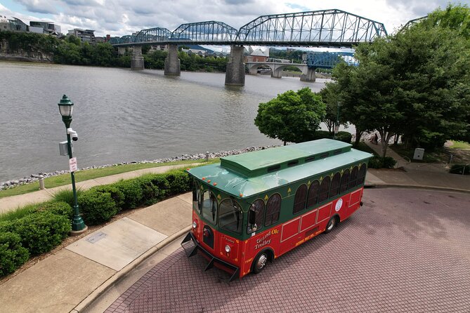 Chattanooga: City Trolley Tour with Coker Automotive Museum visit - Pacing and Tour Timing