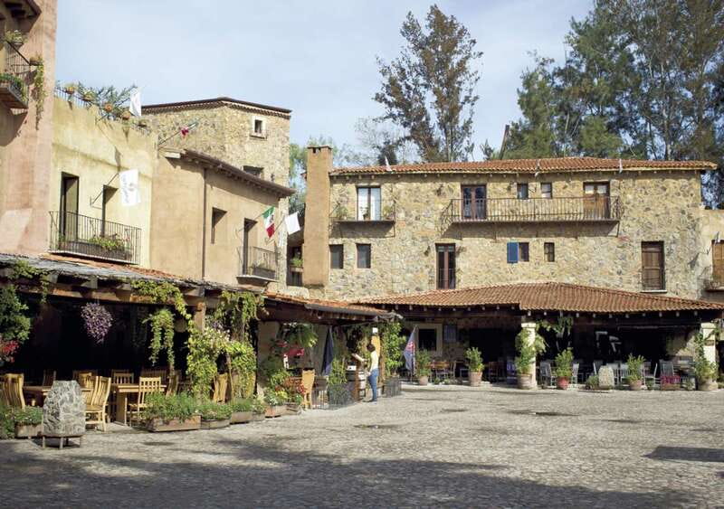 Chautla's Castle, Lavender Farm, and Valquirico Private Tour - Clear Cancellation and Booking Flexibility