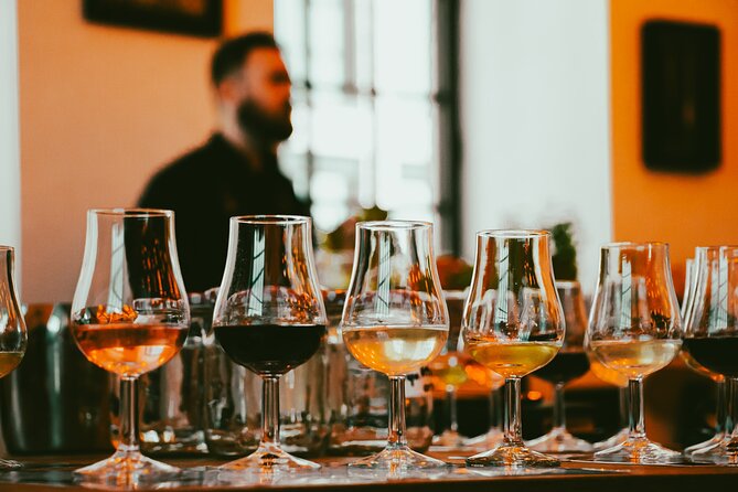 ''Cheers on wheels''- Vodka tasting tour by Retro Bus - Logistics and Group Experience