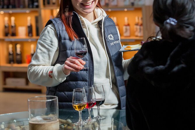 Cheese and Port Wine Pairing Activity - Meeting Point and Accessibility in Vila Nova de Gaia