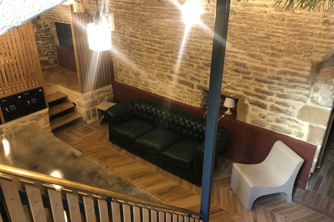Cheese and Wine Pairing 1-Hour Session in Dijon - The Unique Indoor Setting and Atmosphere