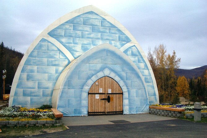 Chena Hot Springs Day Tour from Fairbanks - Soaking in the Chena Hot Springs Thermal Pools