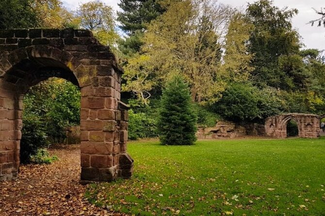 Chester Quest: Self Guided City Walk & Immersive Treasure Hunt - Chester Quest Starts at Chester Town Hall