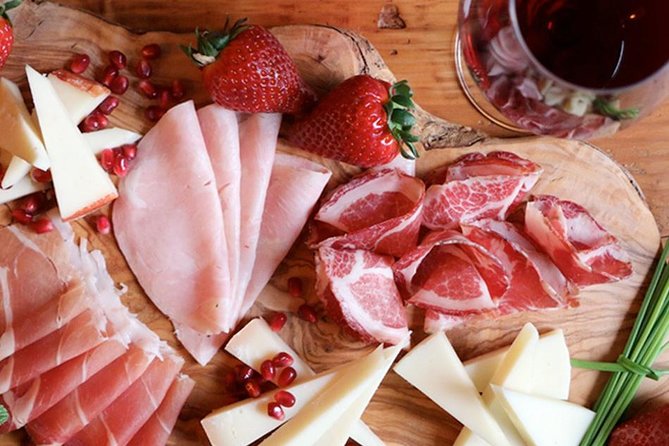 Chianti from Florence:PRIVATE Wine, Olive Oil Tasting in the Tuscan countryside - First Stop: Castellina In Chianti and a Boutique Winery