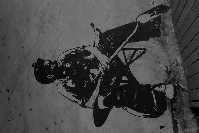 Chiatura. Soviet Past in the present. + Katskhi pillar - Comfortable Transportation with Modern Amenities