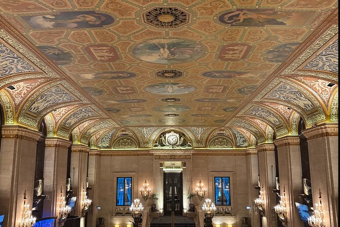 Chicago Architecture and True Crime History Tour - Explore Chicago’s Architectural Marvels and Crime Secrets for $35