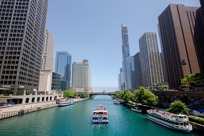 Chicago Architecture River Cruise - Starting Point at Navy Pier or Michigan Avenue