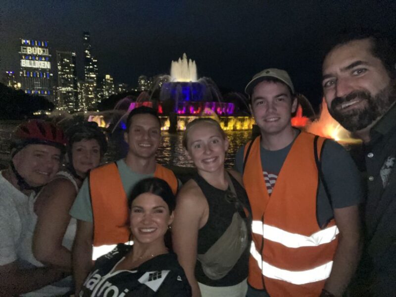 Chicago: Bikes, Bites, and Brews Biking Tour - Discover Chicago’s Food and Landmarks on a Bike Tour