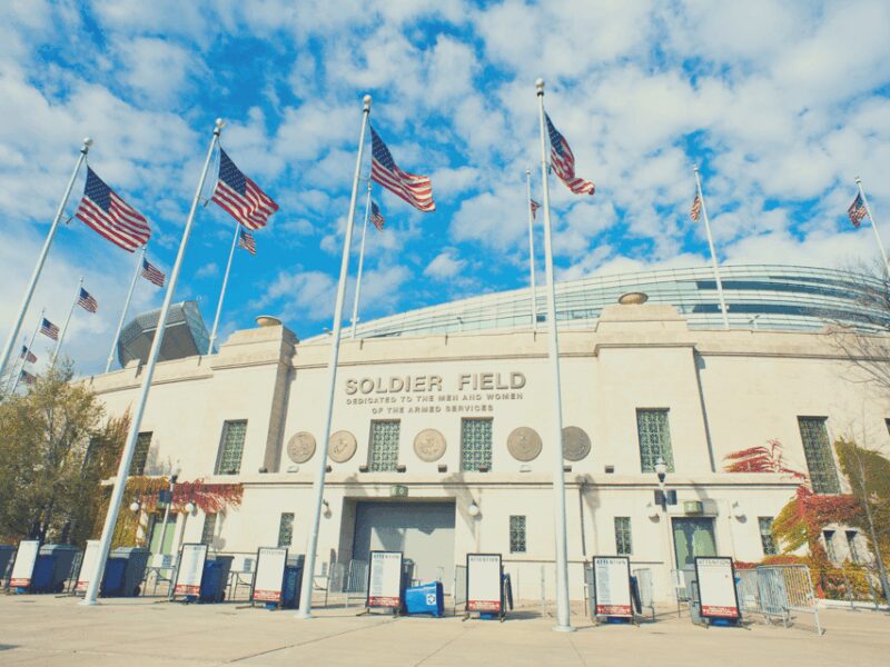 Chicago: Chicago Bears Football Game Ticket at Soldier Field - The Iconic Setting of Soldier Field